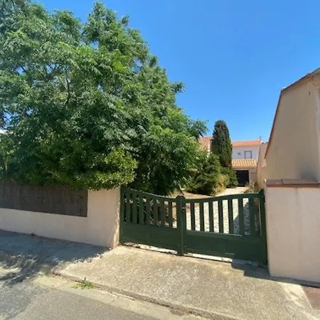 Feriehus Familiale A 200m De La Avec Jardin, Parking Et Wi-fi - - Fr-1-529-229 *