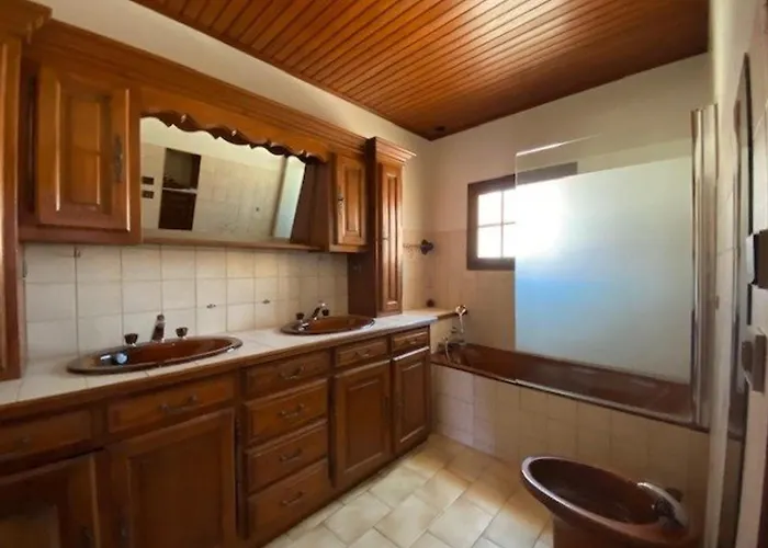 Familiale A 200m De La Avec Jardin, Parking Et Wi-fi - - Fr-1-529-229 * Le Barcarès